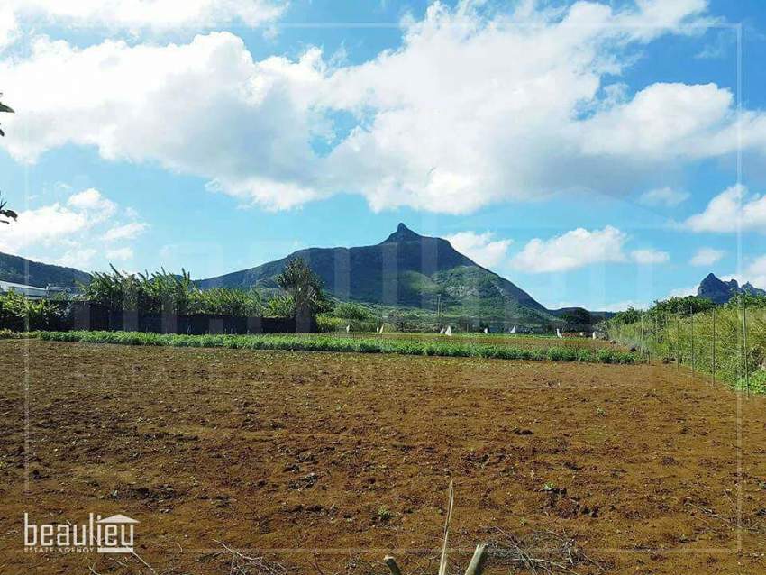 25 perches in  Petit verger, St pierre - 1 - Land  on Aster Vender