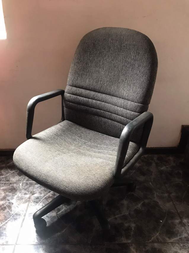 Comfortable Office Chairs - 1 - Desk chairs  on Aster Vender