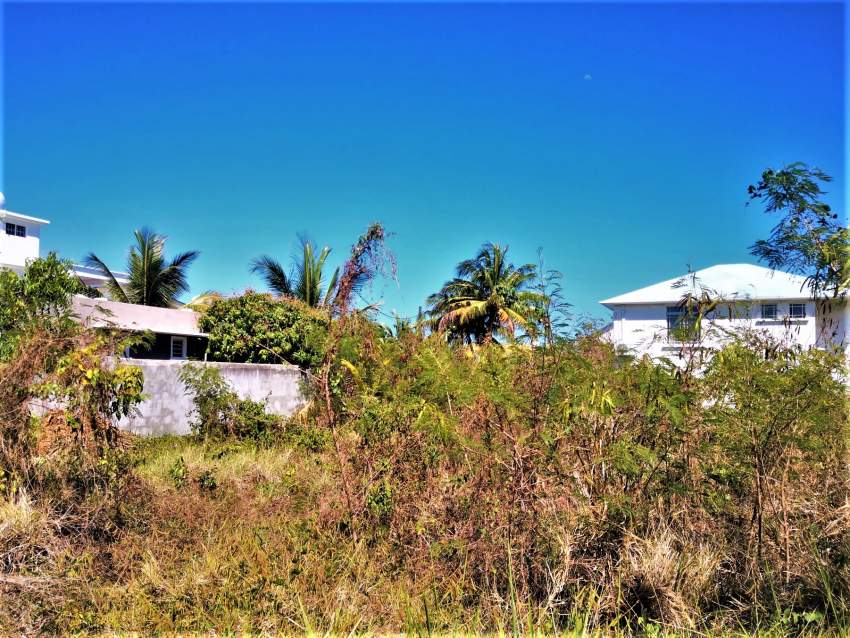 (Ref. MA7-602) Terrain constructible proche de la plage - 1 - Land  on Aster Vender