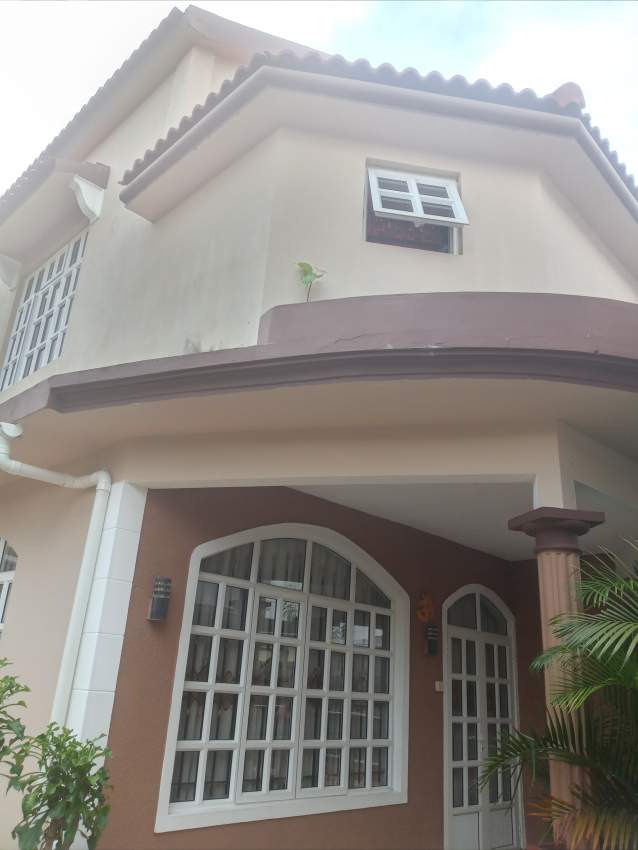 HOUSE FOR SALE DUE TO DEPARTURE - 3 - House  on Aster Vender