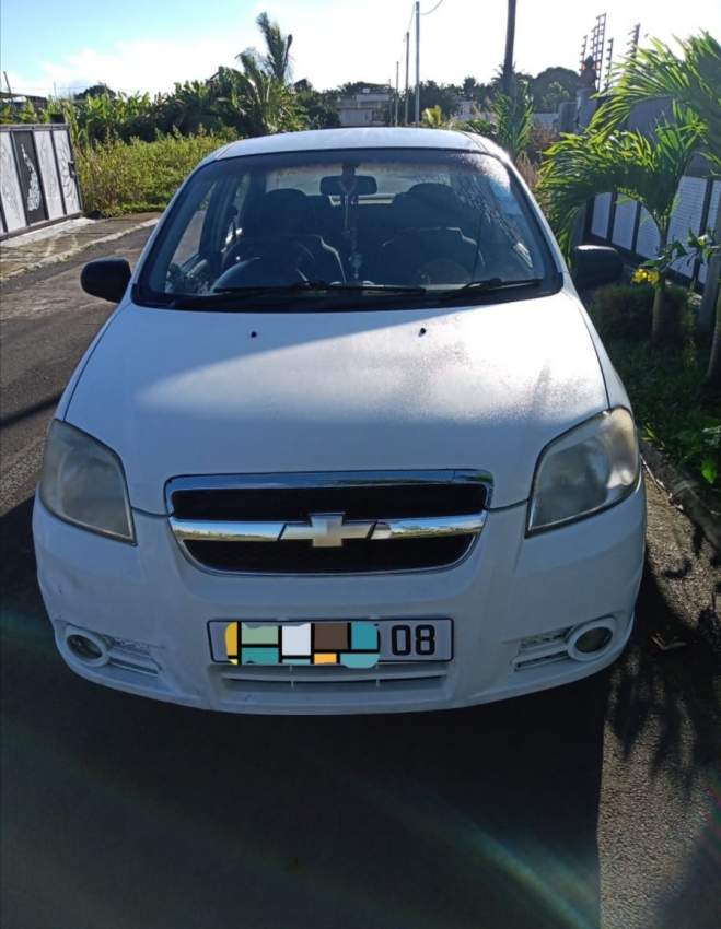 Chevrolet Aveo  - 1 - Compact cars  on Aster Vender