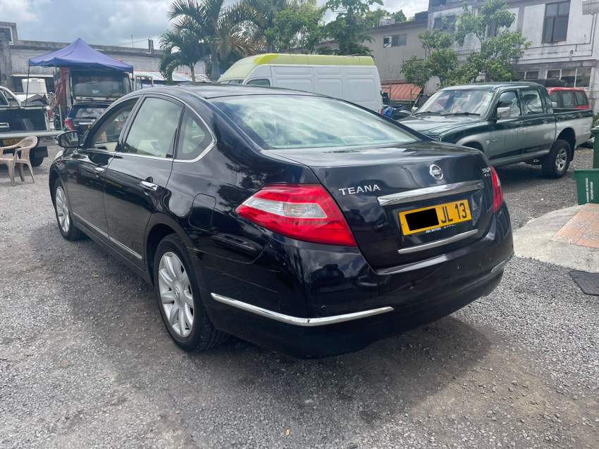 Nissan Teana Year 13  - 2 - Compact cars  on Aster Vender