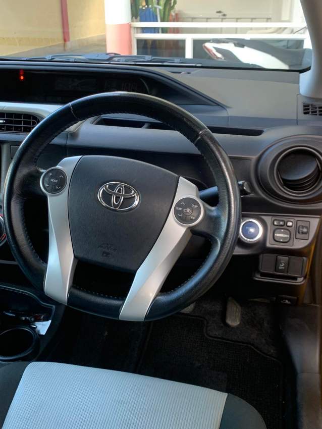 Toyota Aqua - 4 - Compact cars  on Aster Vender