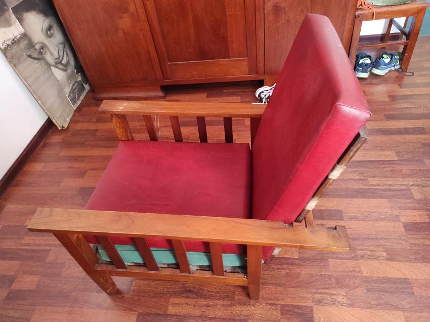 Fauteuil on Aster Vender