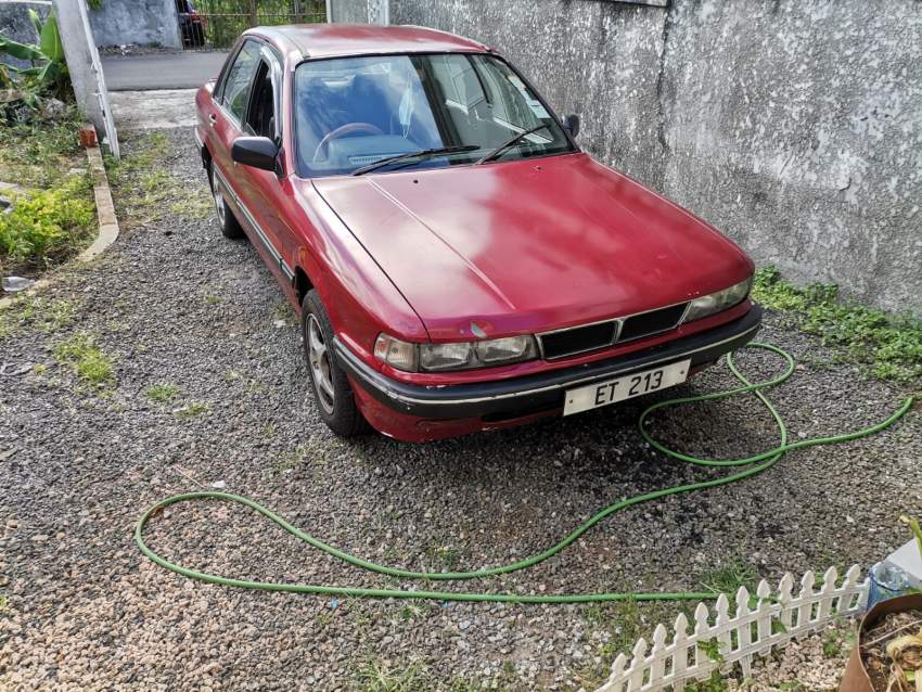 Mitsubishi Galant. Year 92 Engine: 1597CC  - 0 - Family Cars  on Aster Vender