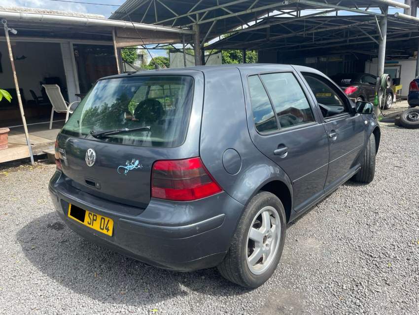 Volkswagen Golf4 Year 04  - 3 - Sport Cars  on Aster Vender