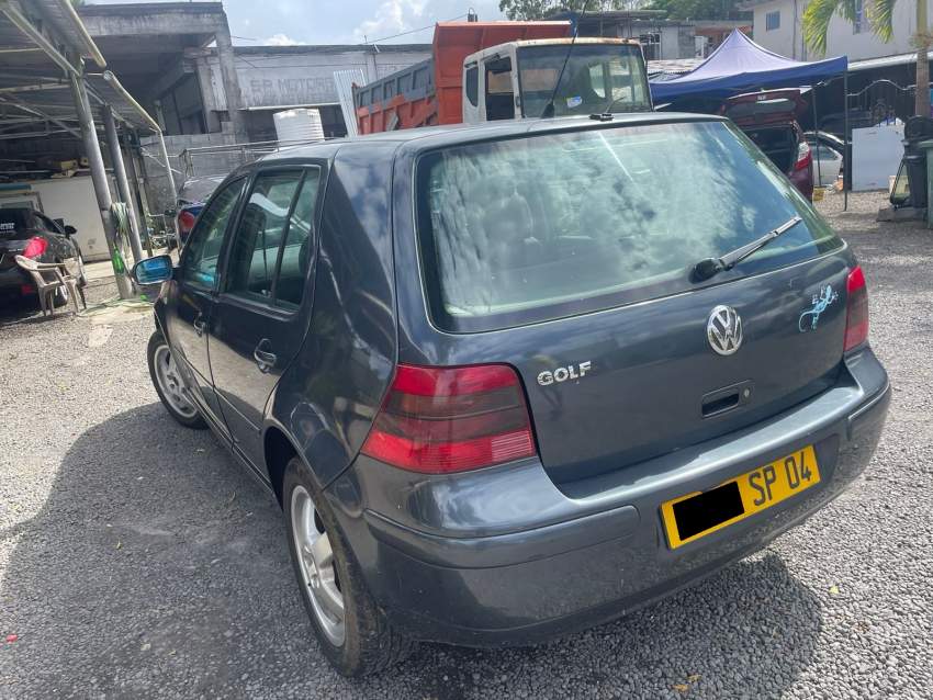 Volkswagen Golf4 Year 04  - 6 - Sport Cars  on Aster Vender