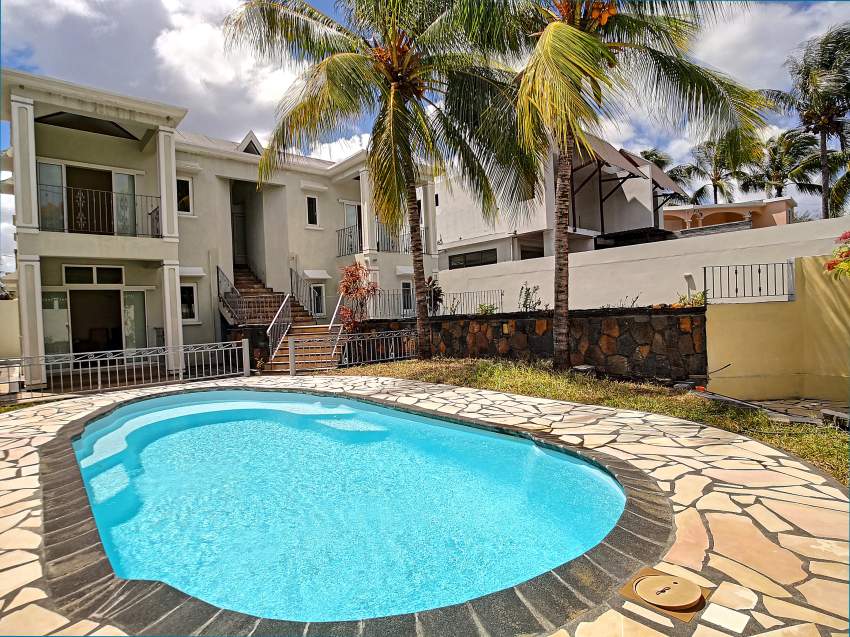 (Ref. MA7-604) Grande maison proche de la plage de Mont Choisy - 3 - House  on Aster Vender