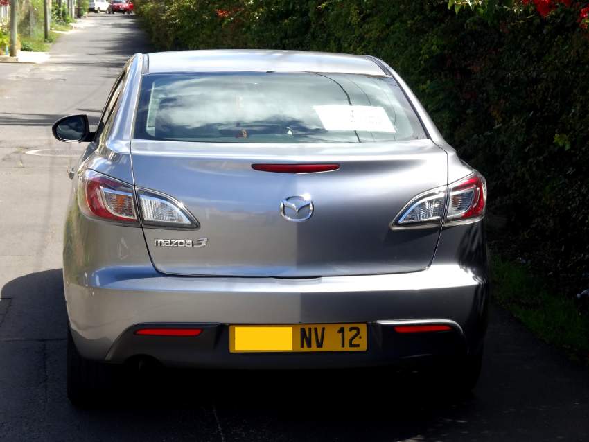 Mazda 3 - 3 - Family Cars  on Aster Vender