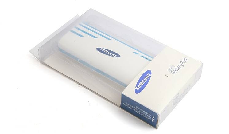 Buy 1 powerbank 10400mAh get 1 powerbank 10400mAh as a gift - 0 - Chargers  on Aster Vender