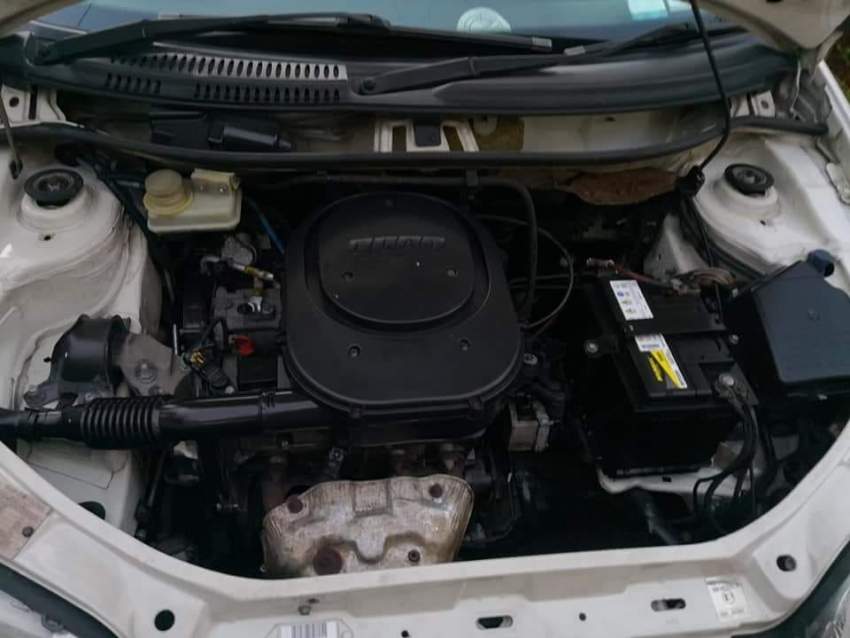 Fiat punto face lift year 2004 - 1 - Family Cars  on Aster Vender