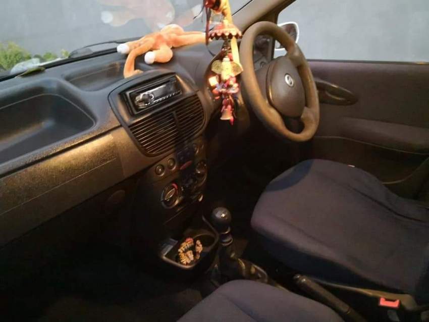 Fiat punto face lift year 2004 - 3 - Family Cars  on Aster Vender