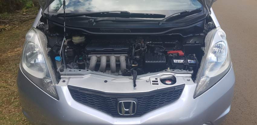 Honda fit - ZX 09- Auto -1330cc- Call on 59203220 - 4 - Family Cars  on Aster Vender