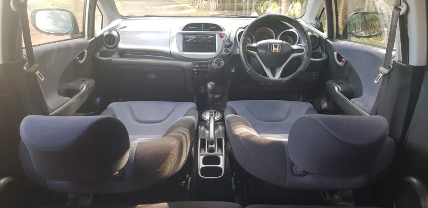 Honda fit - ZX 09- Auto -1330cc- Call on 59203220 - 3 - Family Cars  on Aster Vender