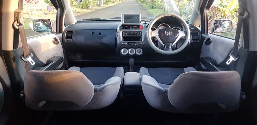 Honda fit - ZS04 - Auto-1330cc- Call on 59010243 - 3 - Family Cars  on Aster Vender