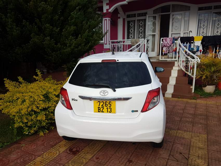 Toyota Vitz 1300cc year 2013 - 4 - Family Cars  on Aster Vender