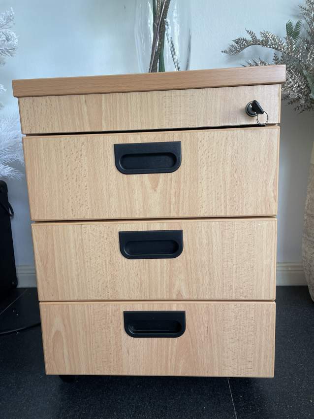 Chest of drawers - 0 - File cabinets  on Aster Vender