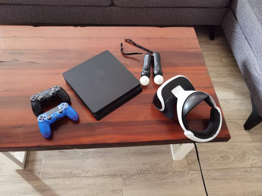 For sale Ps 4 and Vr Set