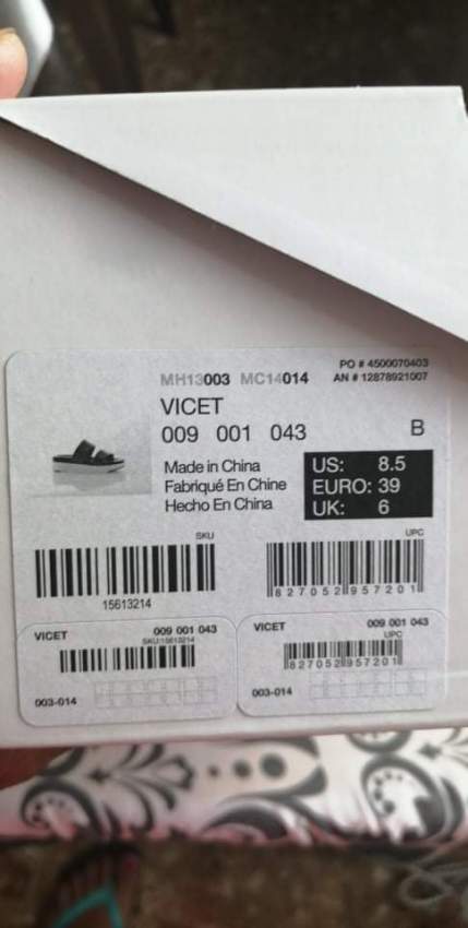 Black Sandals  - 4 - Sandals  on Aster Vender