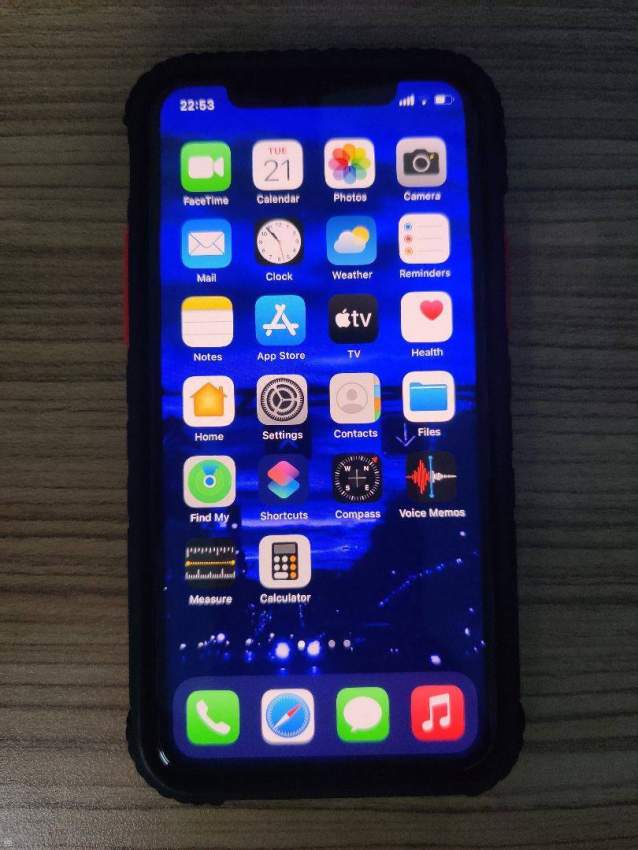 Iphone 11 pro  - 2 - iPhones  on Aster Vender