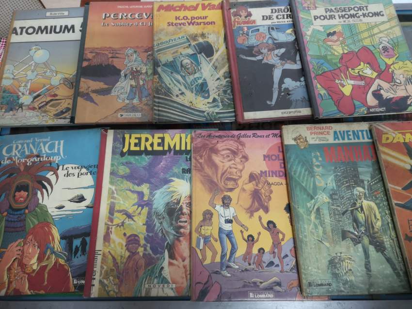 Comics - 0 - Comics  on Aster Vender