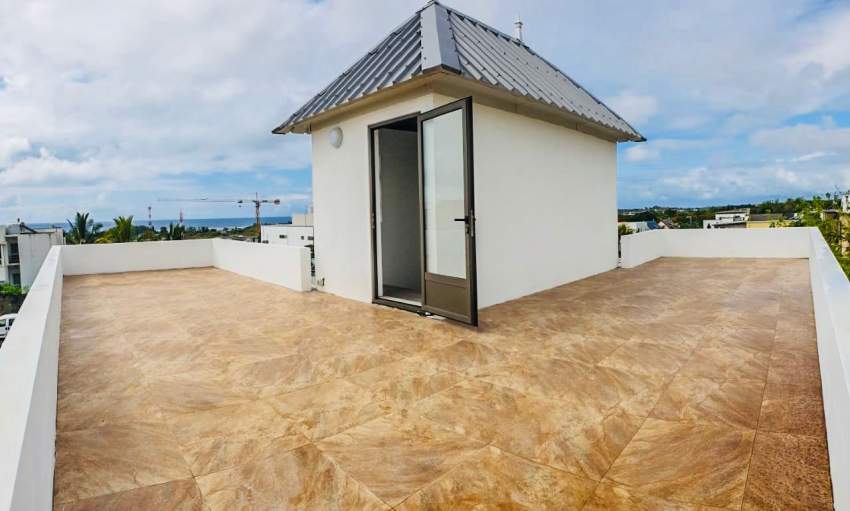 Villa at Albion(Morcellement Terre d'albion)  - 6 - House  on Aster Vender