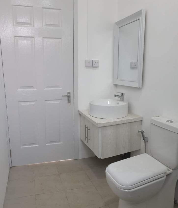 Villa at Albion(Morcellement Terre d'albion)  - 7 - House  on Aster Vender