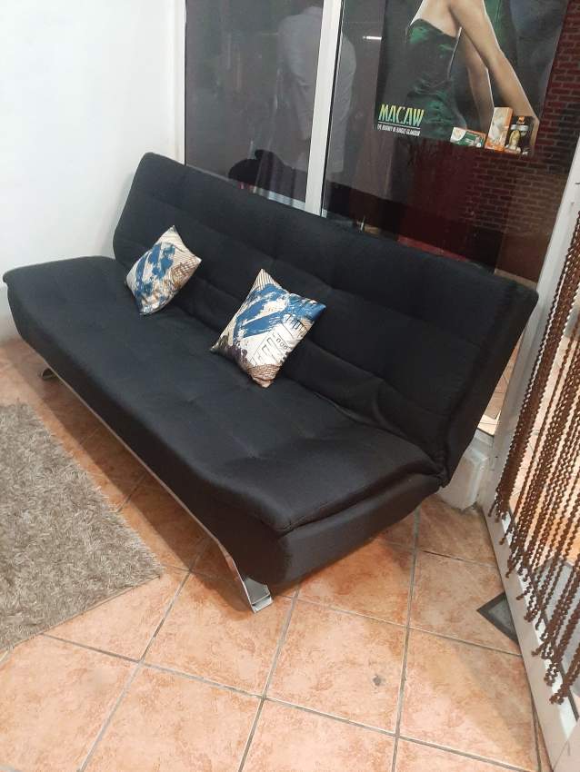 Hairdresser table and chair - 6 - Chairs  on Aster Vender