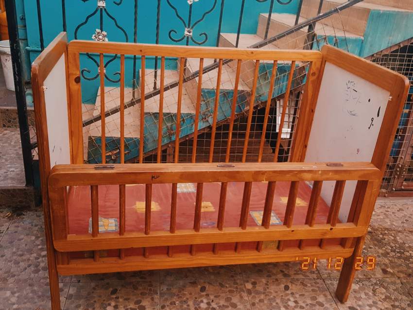  Baby Crib at AsterVender