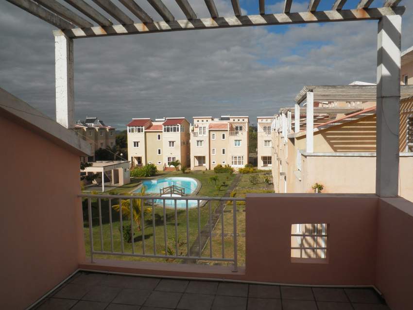 A vendre / For Sale - Bungalow Triplex Meublé moderne  - 0 - Apartments  on Aster Vender