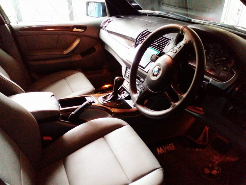 BMW X5 3.0 Diesel Turbocharged - 9 - SUV Cars  on Aster Vender