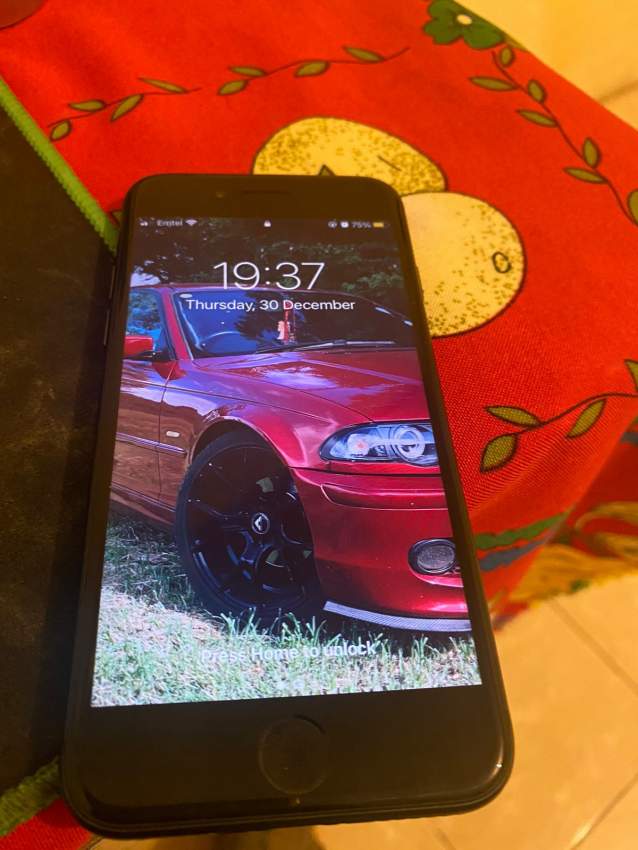 iPhone 8 - 0 - iPhones  on Aster Vender