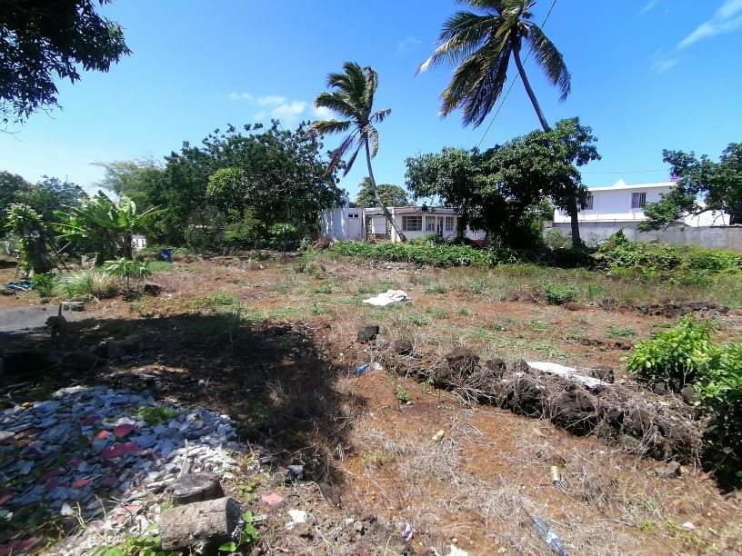 Land for sale at Grand Gaube 20p - 1 - Land  on Aster Vender