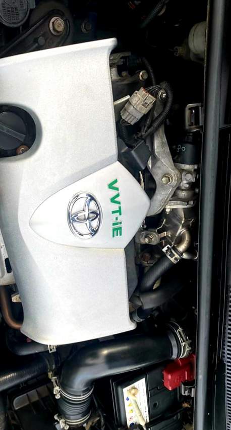 TOYOTA VITZ  - 4 - Family Cars  on Aster Vender