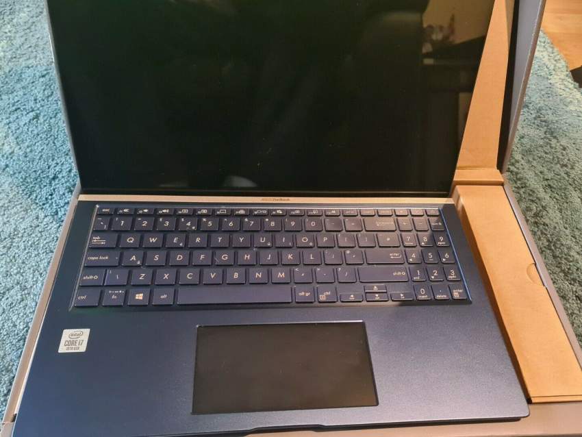 NEW ASUS ZenBook 15.6 