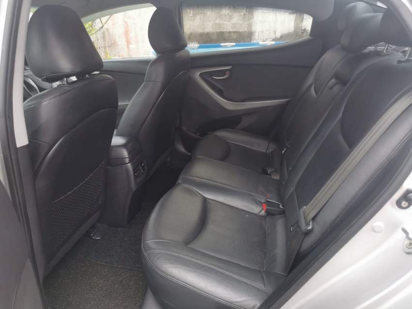 HYUNDAI ELANTRA AUTOMATIC - 4 - Family Cars  on Aster Vender