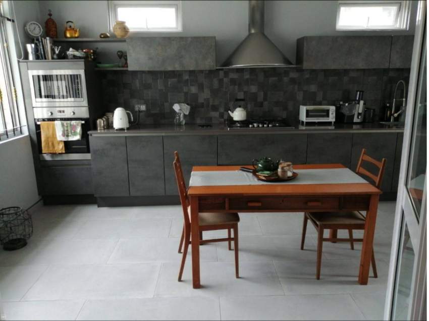 House for sale - 6 - House  on Aster Vender