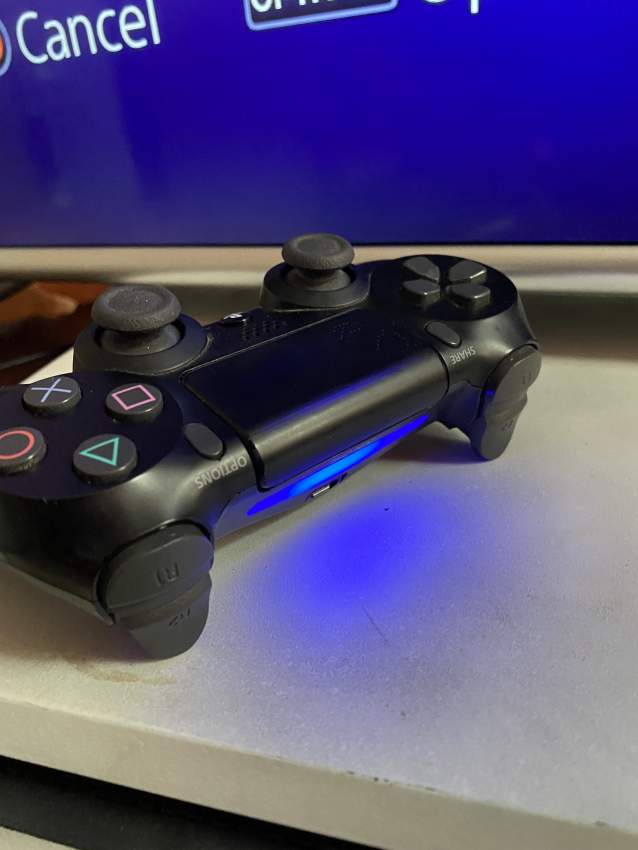 Ps4 slim - 1 - PlayStation 4 (PS4)  on Aster Vender