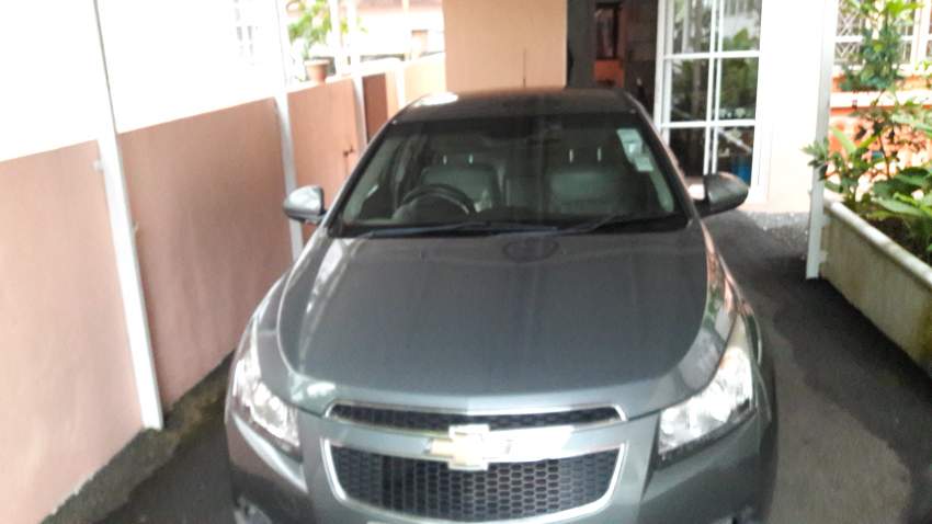 Chevrolet Cruze LT 2011 - 0 - Family Cars  on Aster Vender