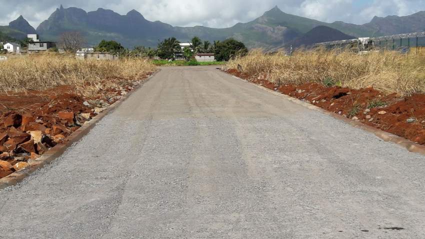 new morcellement at Terre rouge ( morc peerun) on Aster Vender