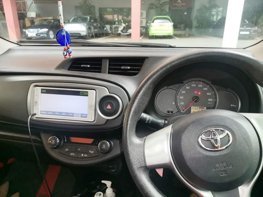 Toyota Vitz for sale - 4 - Compact cars  on Aster Vender