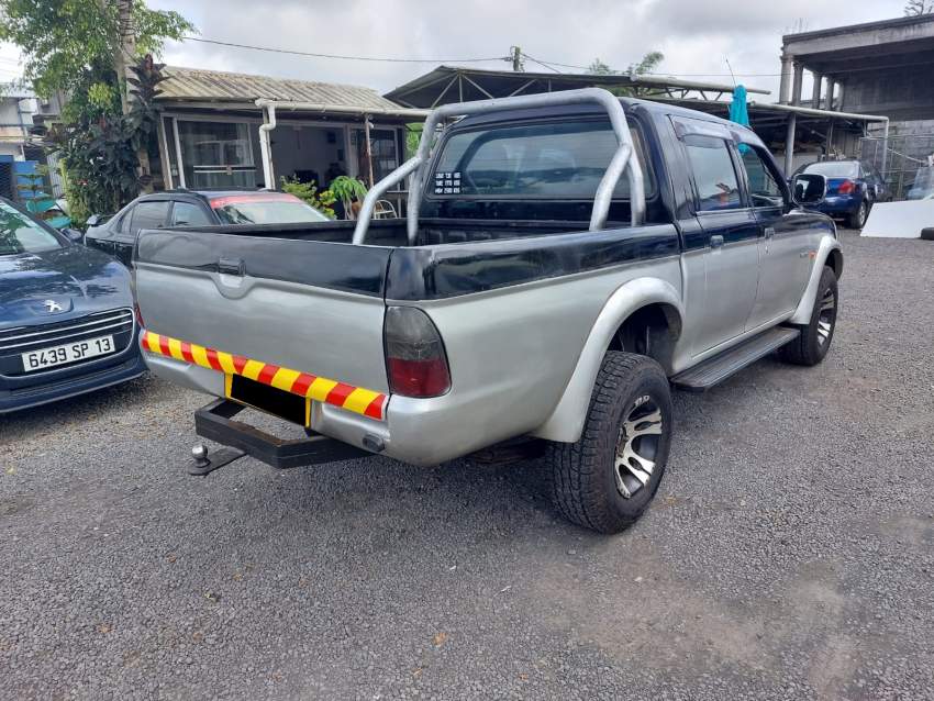 4x4 Mitsubishi  L200 - 2 - Pickup trucks (4x4 & 4x2)  on Aster Vender