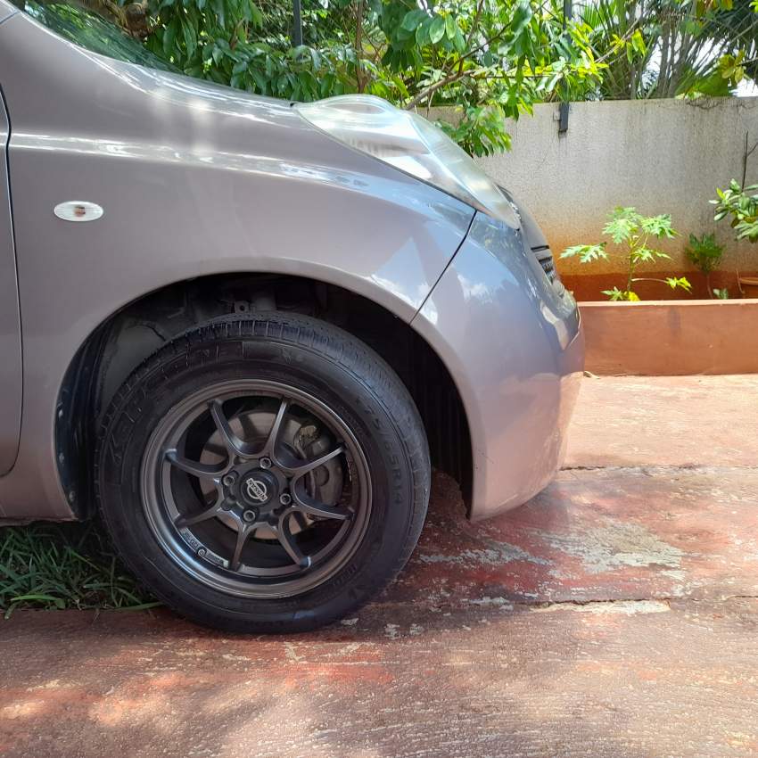 Nissan March AK12 - 1 - Compact cars  on Aster Vender