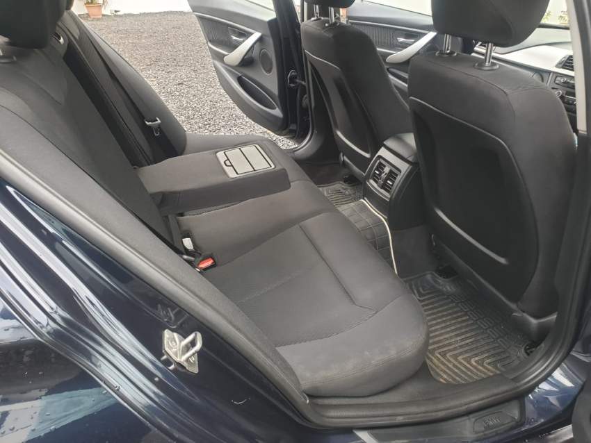 BMW 320i - 3 - Luxury Cars  on Aster Vender