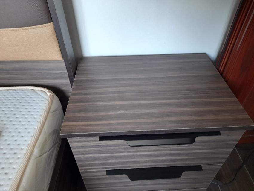 Bedroom set - 3 - Bedroom Furnitures  on Aster Vender