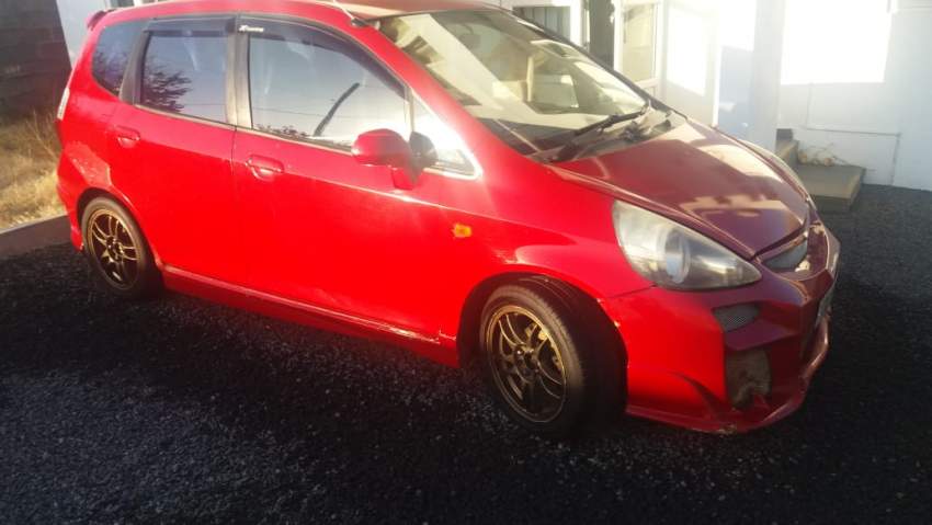 Honda Fit 2005 for sale - 6 - Compact cars  on Aster Vender