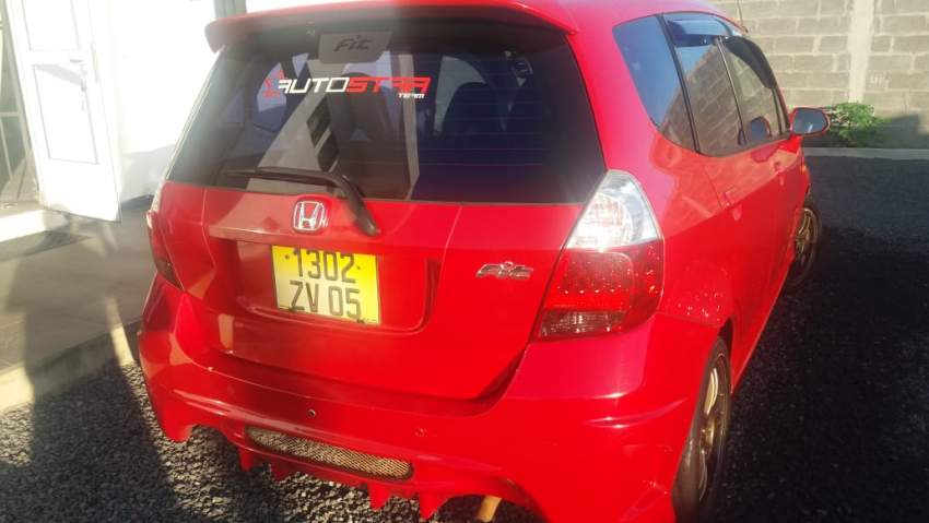 Honda Fit 2005 for sale - 5 - Compact cars  on Aster Vender