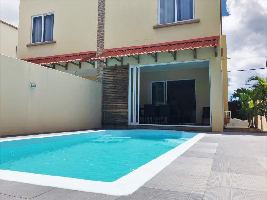 (Ref. MA7-607) Villa contemporaine en résidence - 2  on Aster Vender