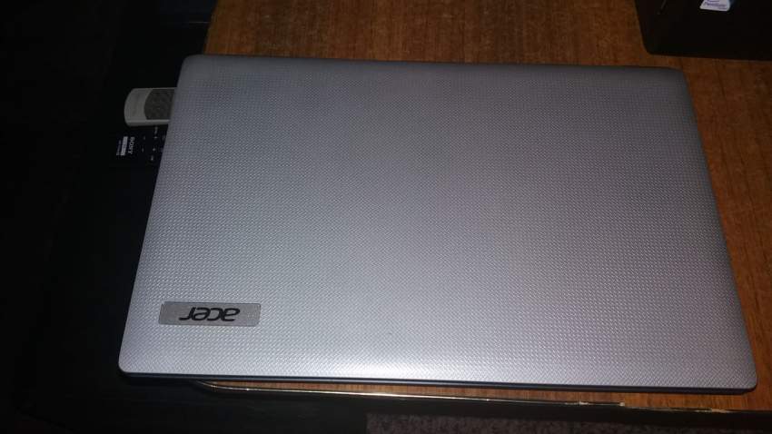 Laptop Acer Core i5 etat (9.5/10) - 0 - Laptop  on Aster Vender