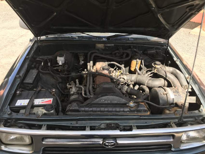 2*4 - 4 - Pickup trucks (4x4 & 4x2)  on Aster Vender